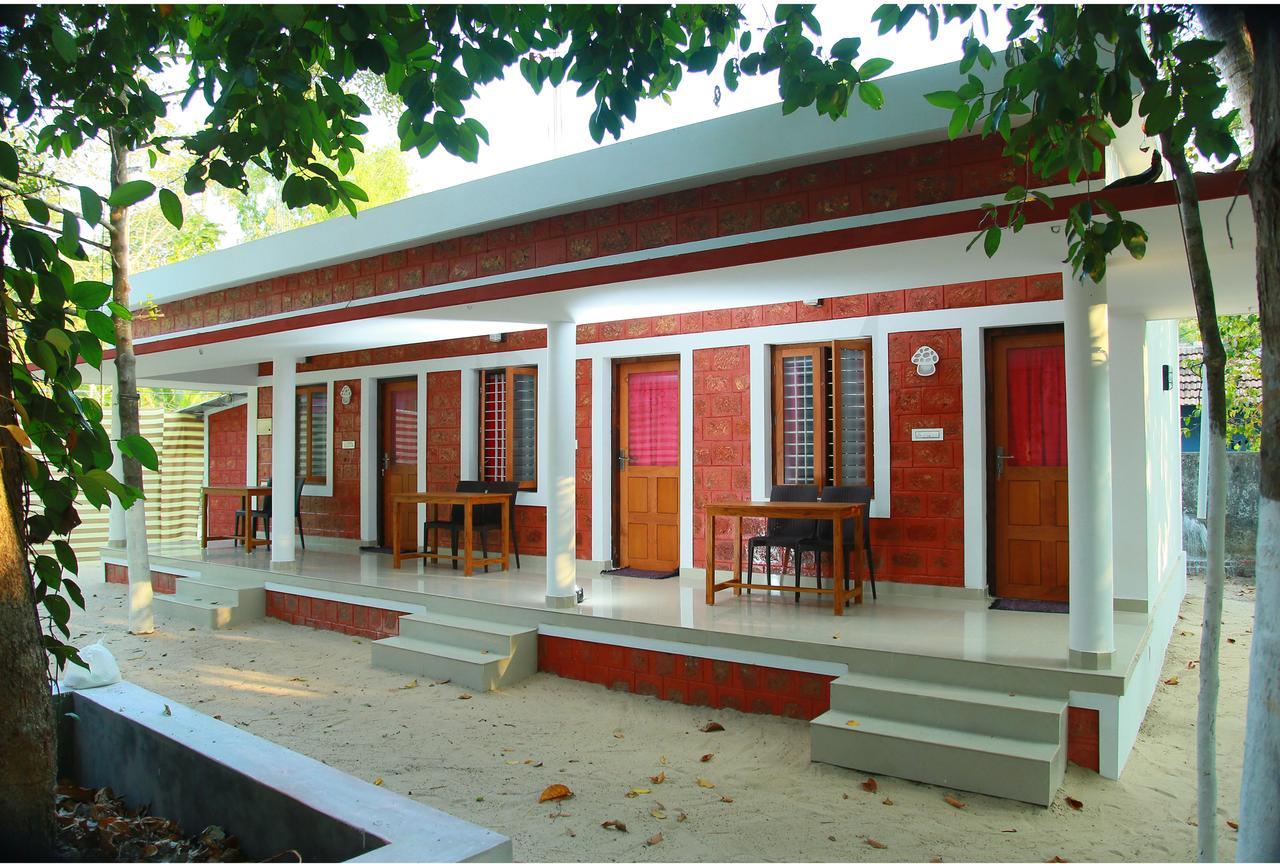 Agape Marari Apartment Mararikulam Exterior photo